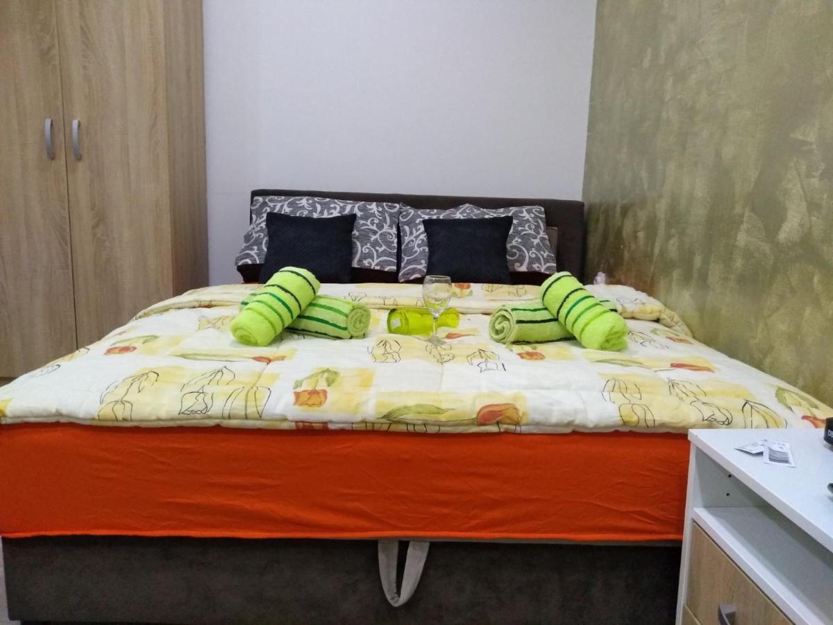 Lucky Apartment Beograd Bagian luar foto