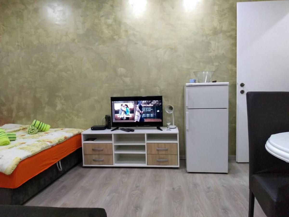 Lucky Apartment Beograd Bagian luar foto